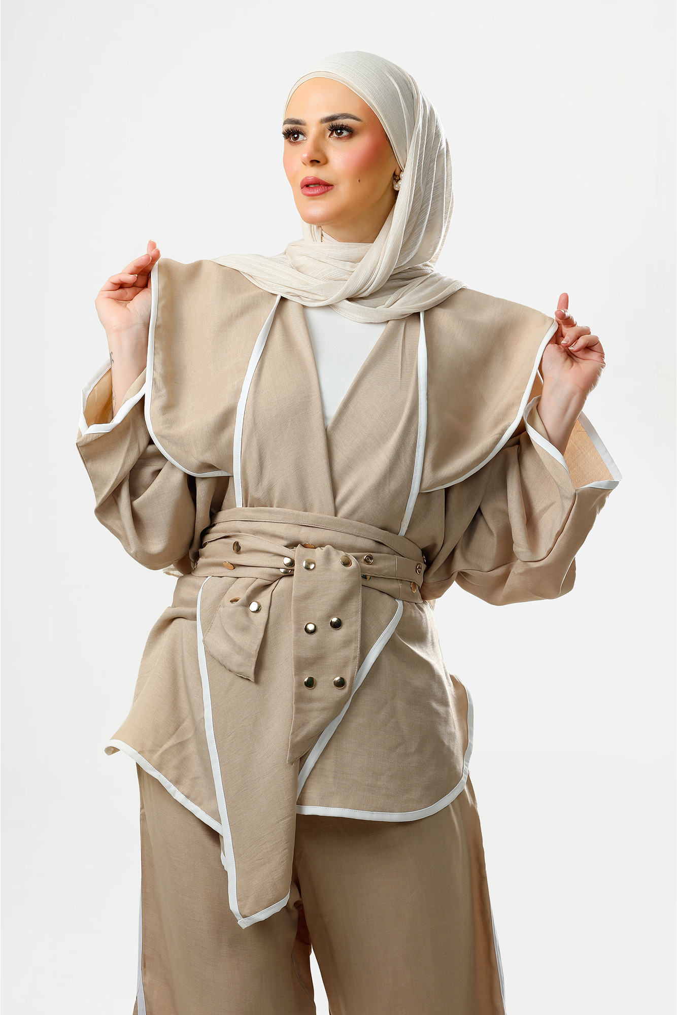 Beige stripped set