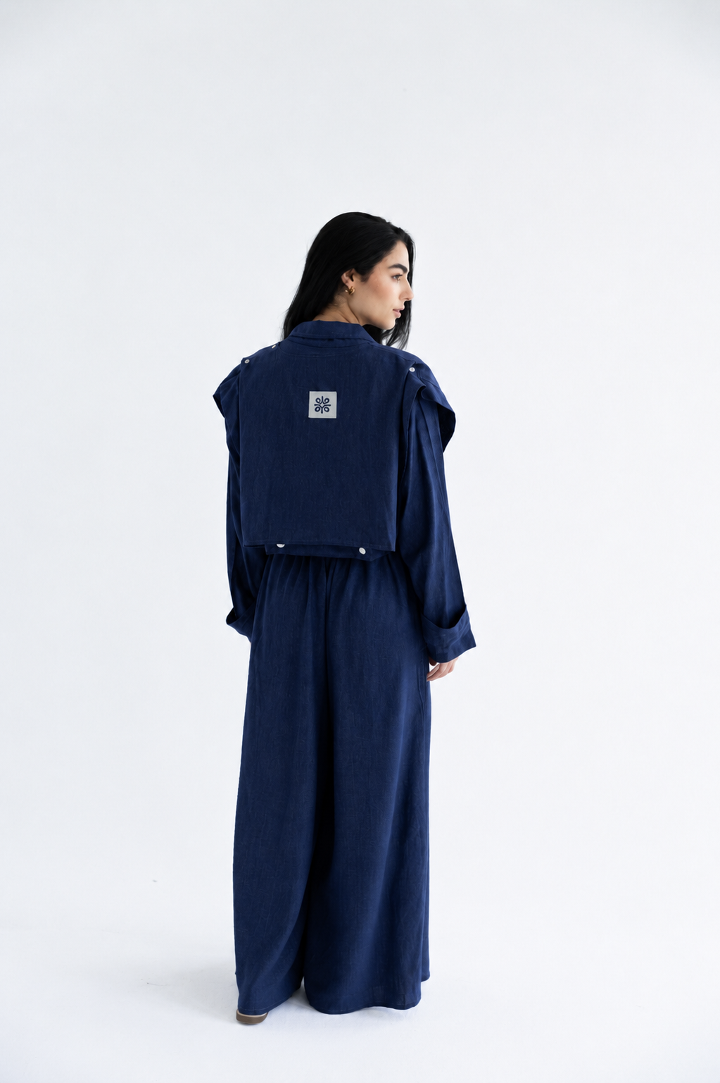 Layered modest set in linen blend – Denim Jeans