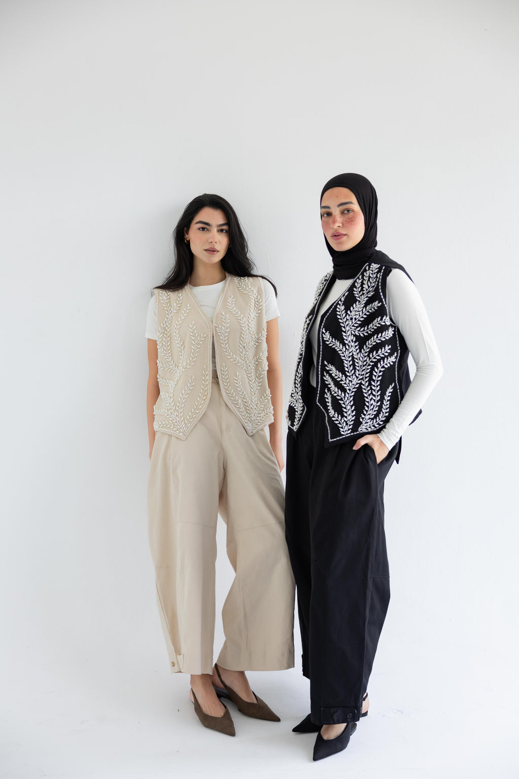 Palm-embroidered set in cotton - Beige