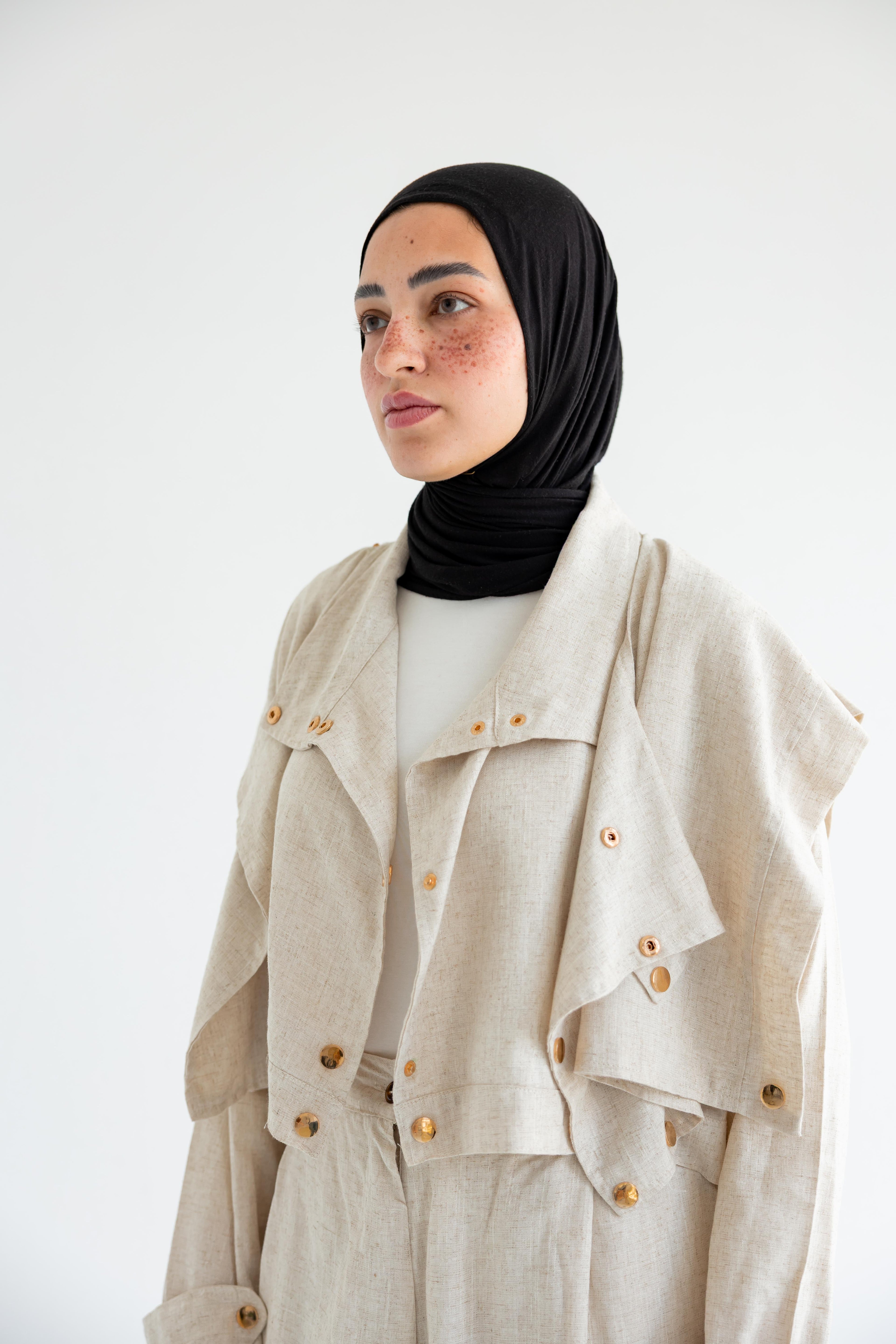Layered modest set in linen blend – Beige