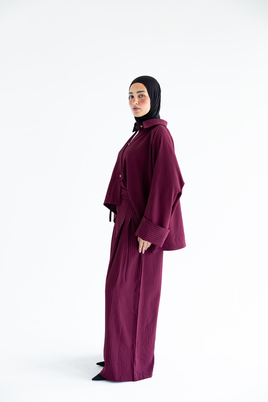 Pinstriped set in anti-wrinkle Linen TR - Burgundy