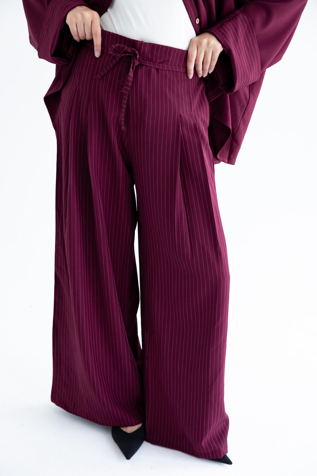 Pinstriped set in anti-wrinkle Linen TR - Burgundy
