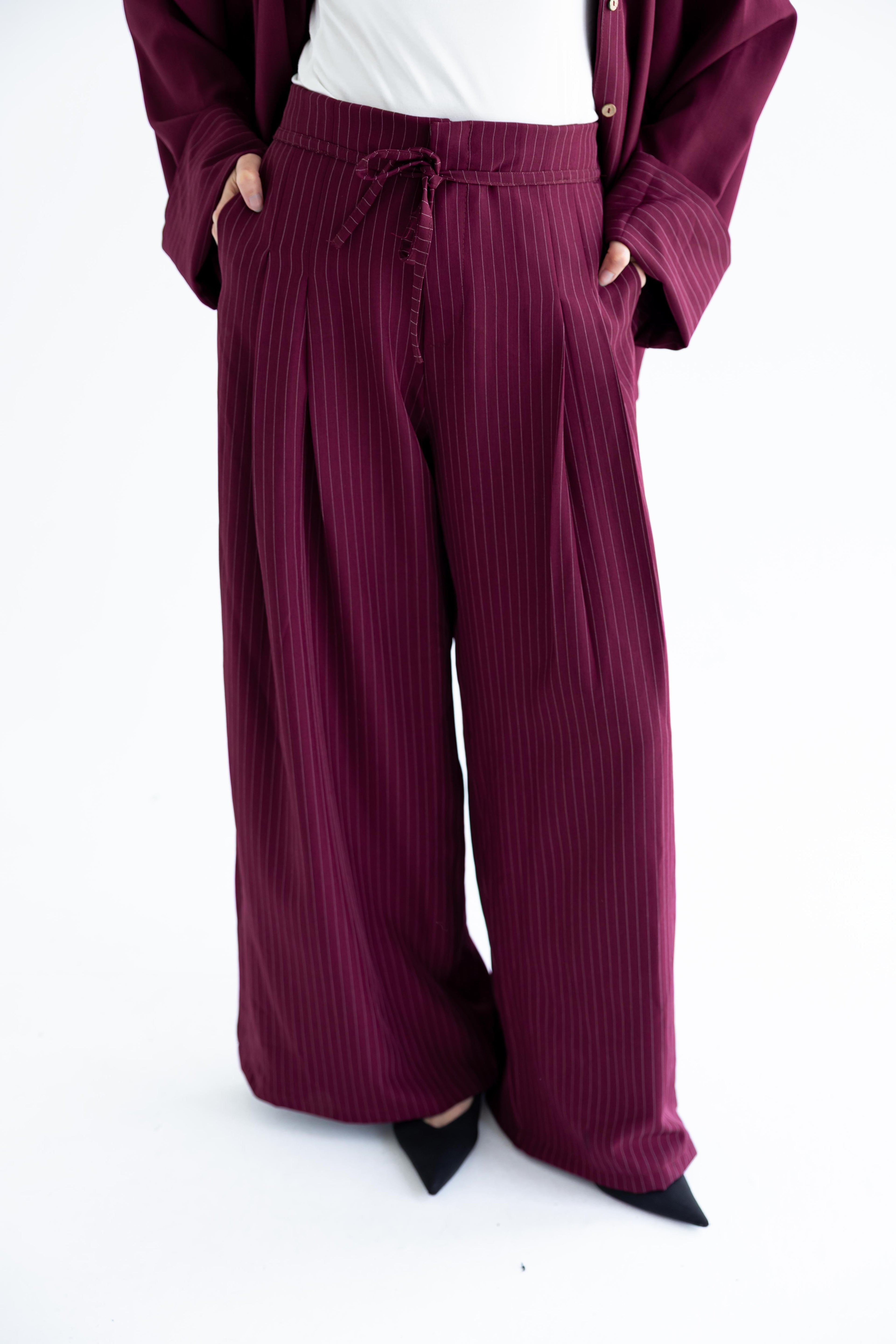 Pinstriped pant in anti-wrinkle Linen TR - Burgundy