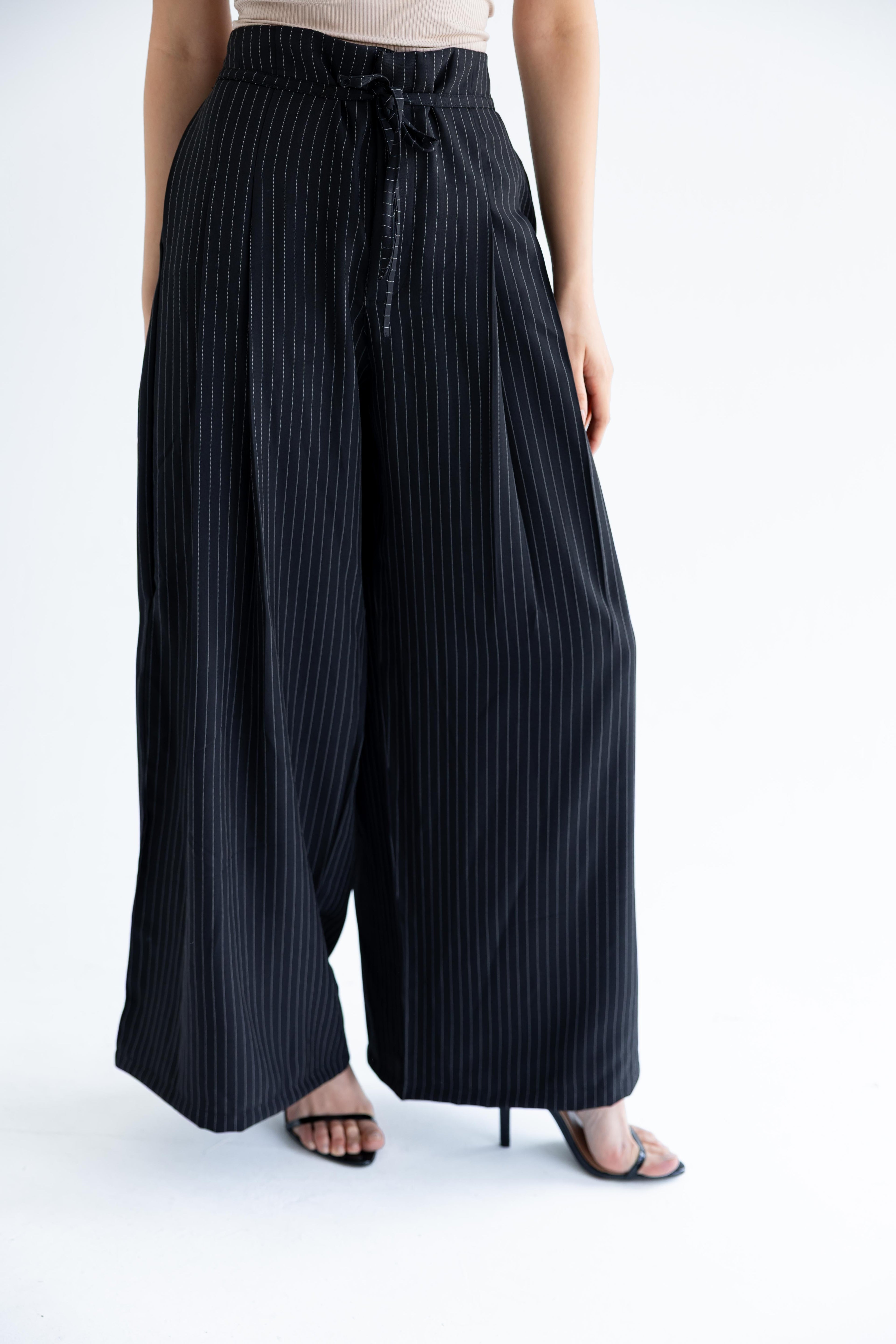 Pinstriped pant in anti-wrinkle Linen TR - Black