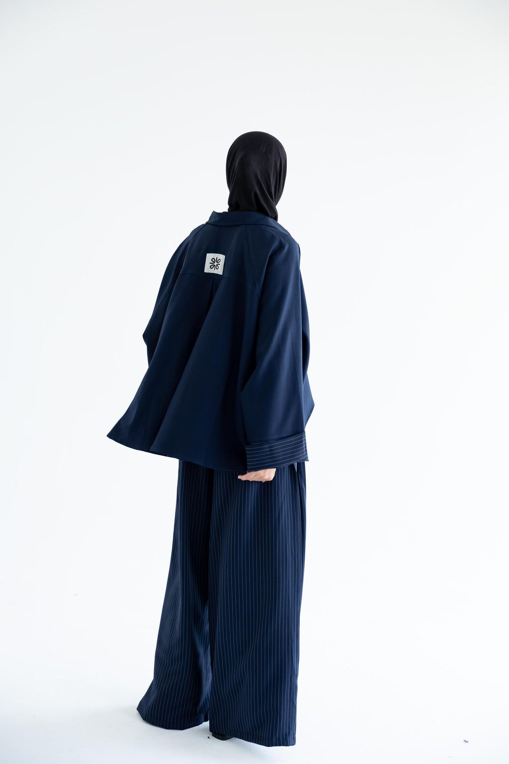 Pinstriped set in anti-wrinkle Linen TR - Navy