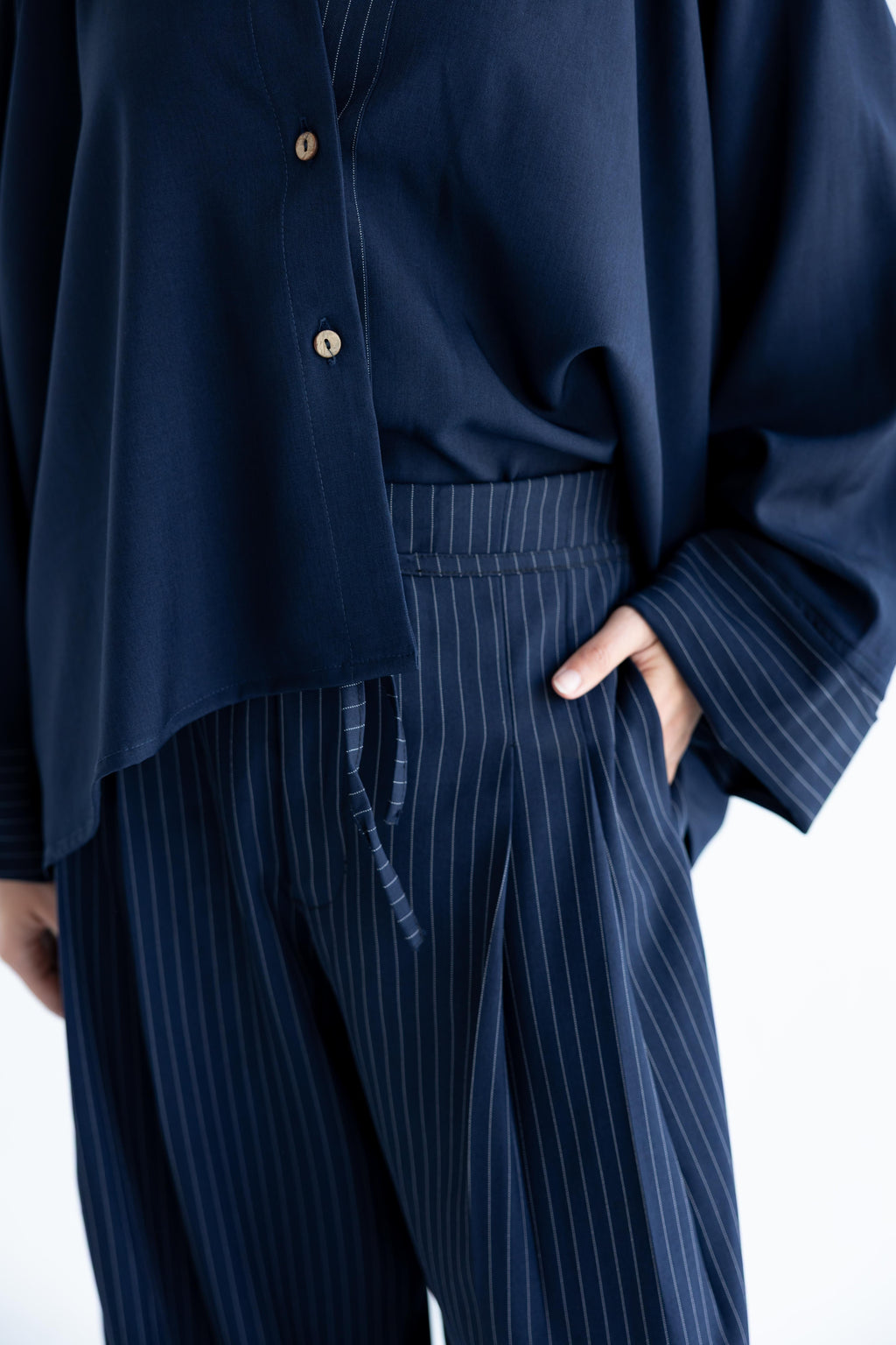 Pinstriped set in anti-wrinkle Linen TR - Navy