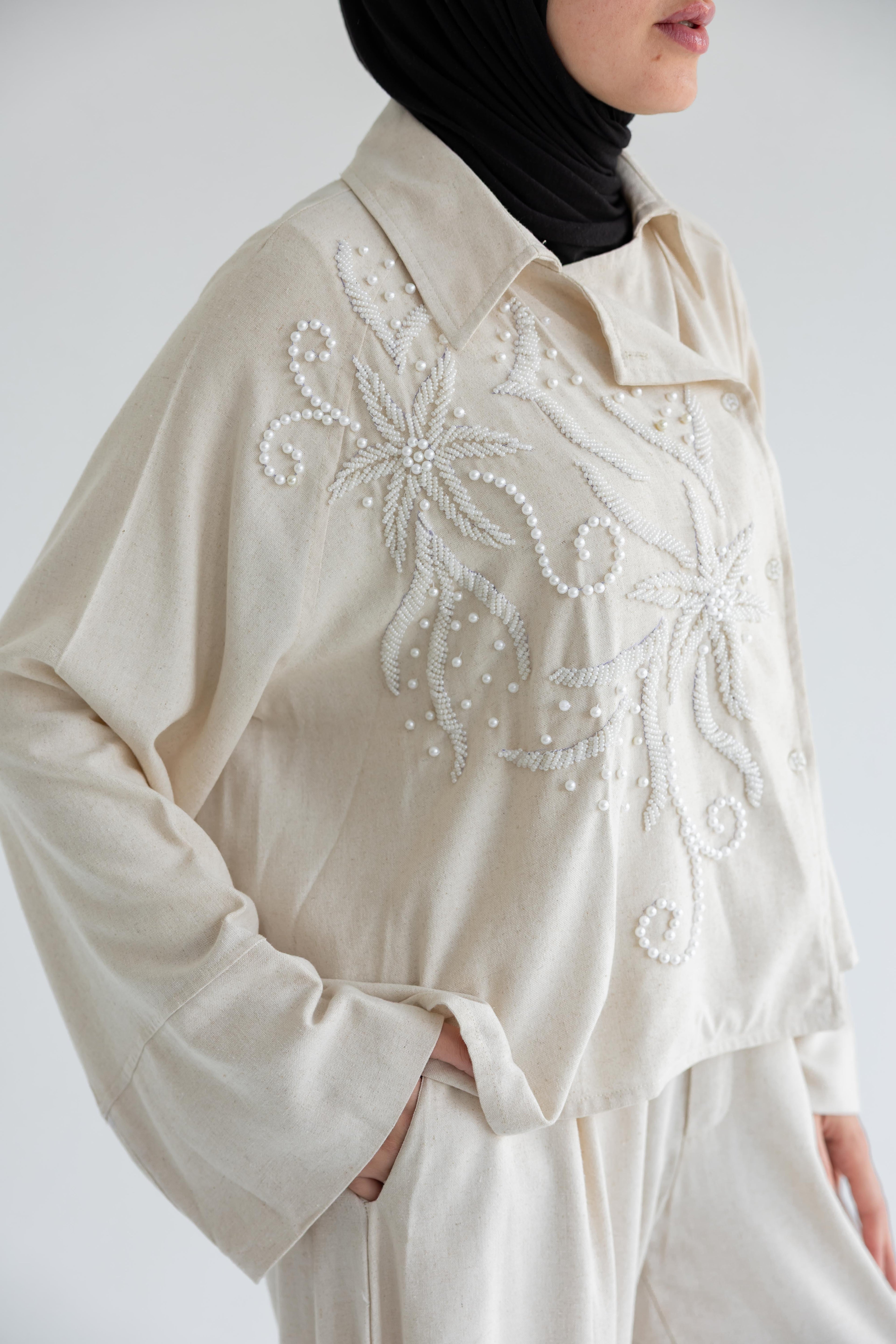 Embroidered floral set in linen - Beige