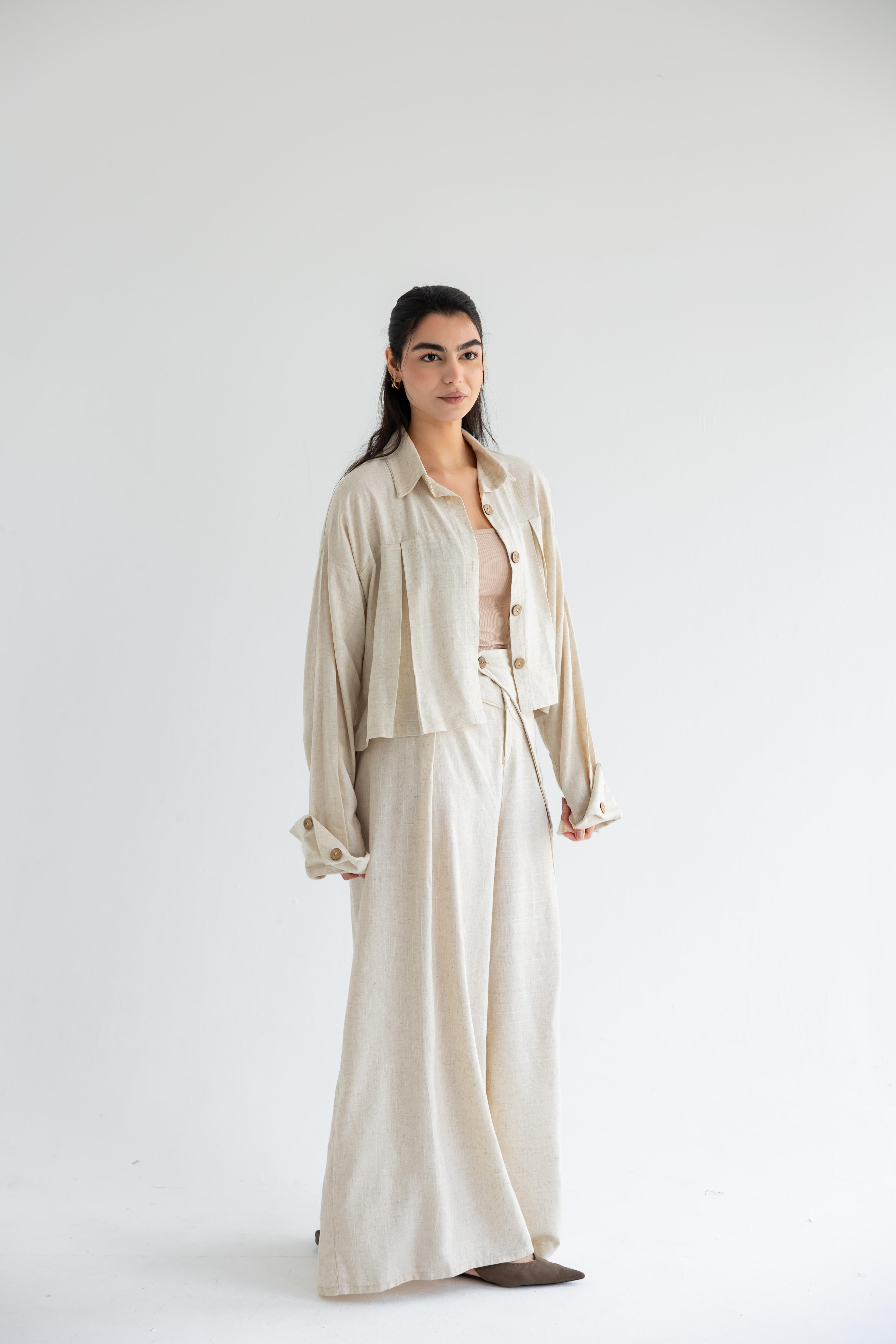 Cropped set in relaxed linen - Beige
