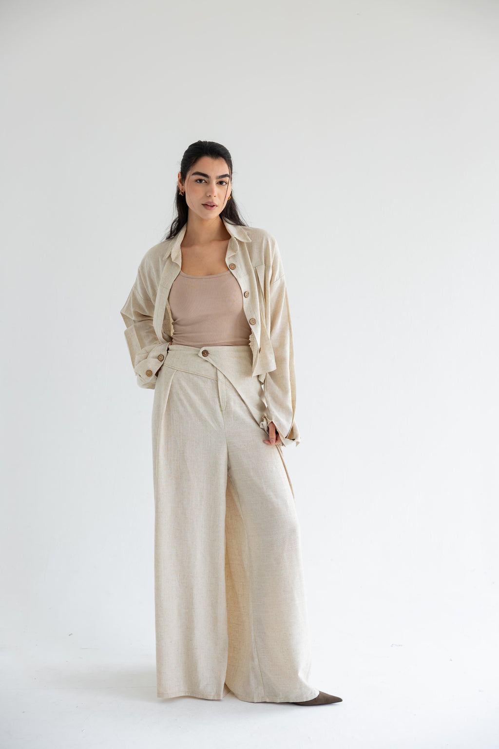 Cropped set in relaxed linen - Beige