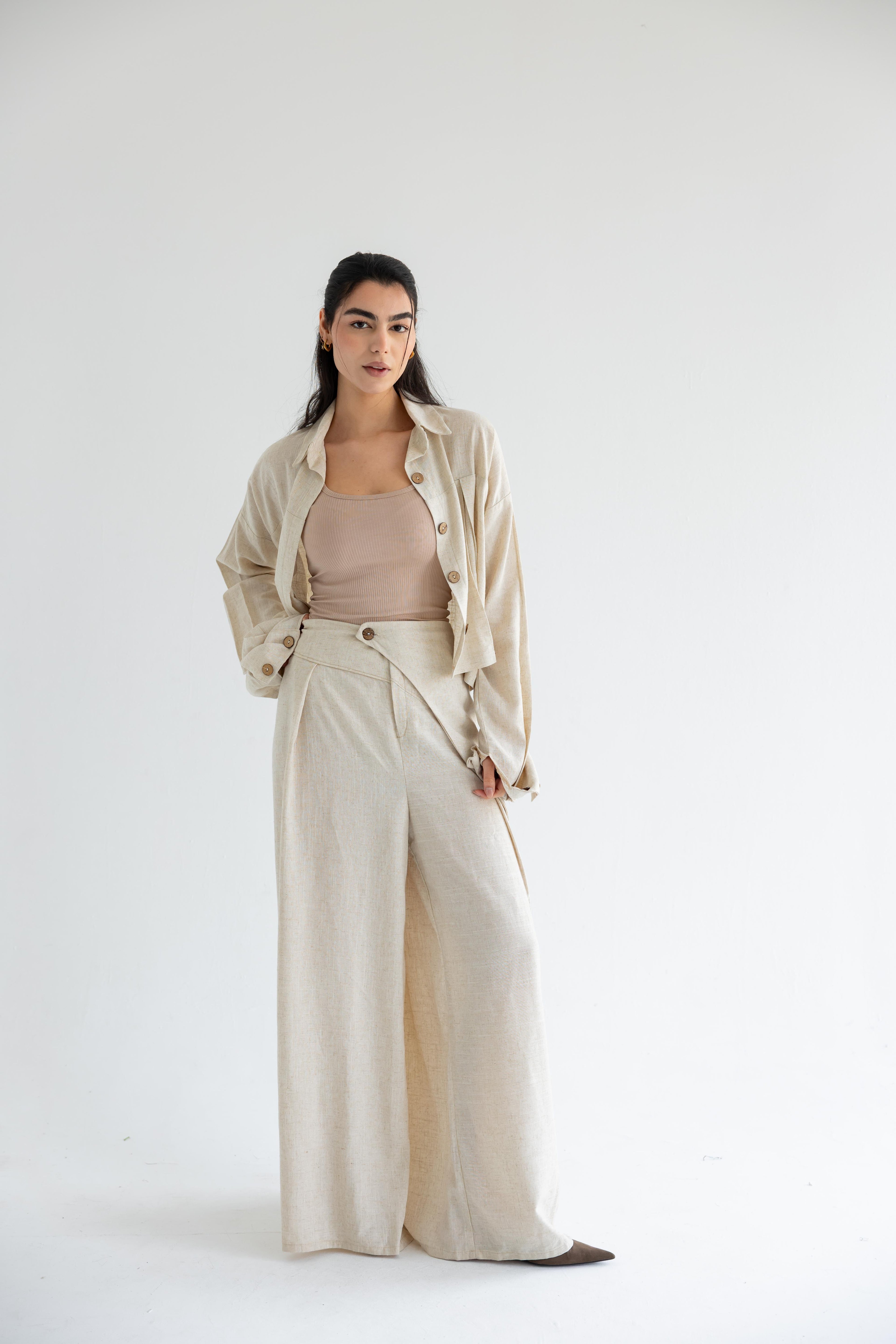 Cropped set in relaxed linen - Beige