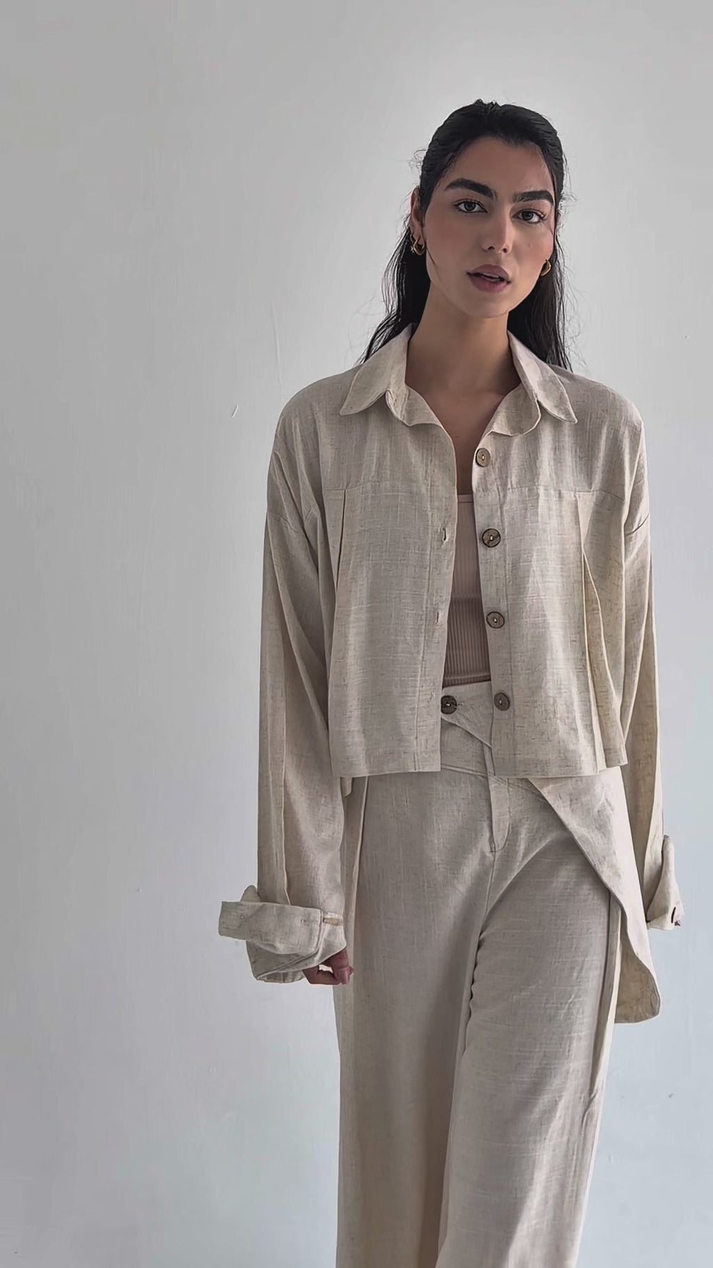 Cropped set in relaxed linen - Beige